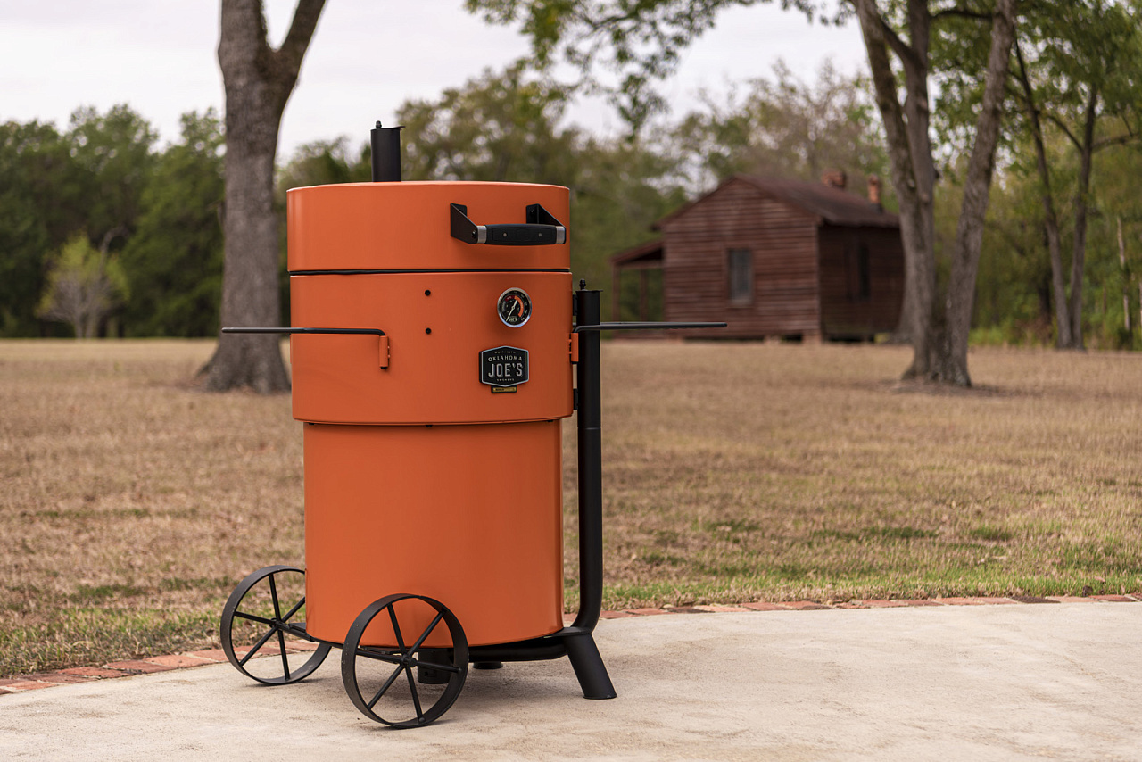 Коптильня Oklahoma Joe's Drum Bronco Pro