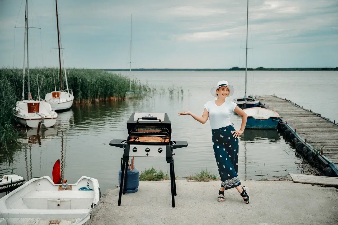 Гриль газовый Broil King PortaChef 320
