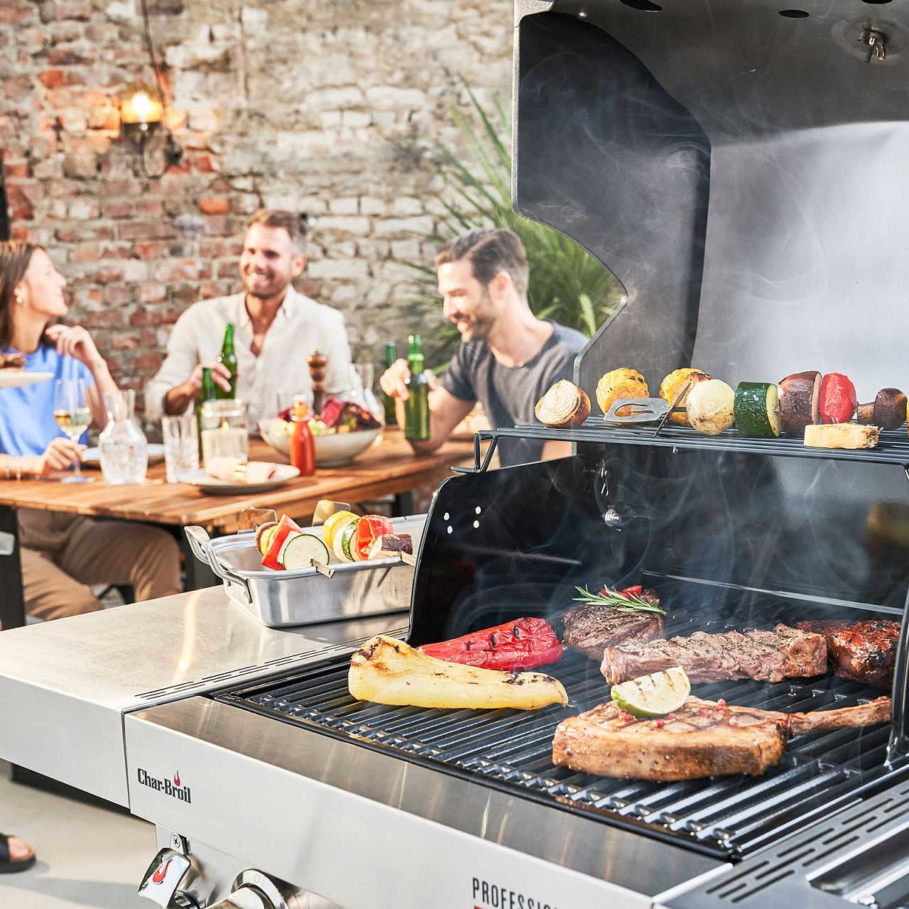 Газовый гриль Char-Broil Professional PRO 2S