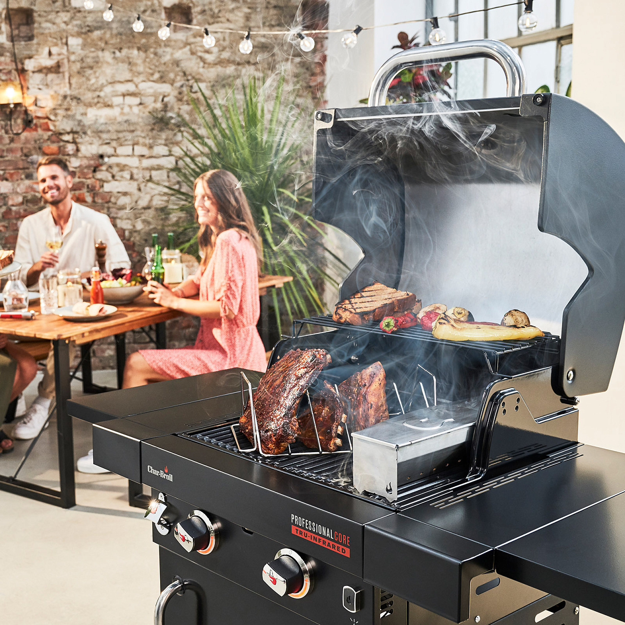 Газовый гриль Char-Broil Professional CORE 2B