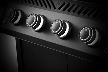 Napoleon Rogue® PRO Phantom 30 Inch Griddle
